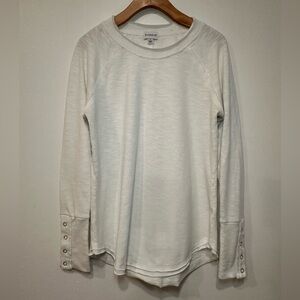 Evereve light weight top Size:S